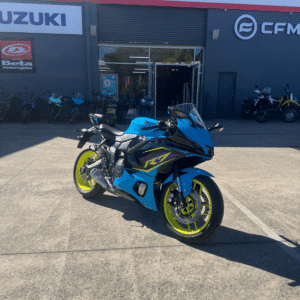 YAMAHA YZF-R7LA - DEMO