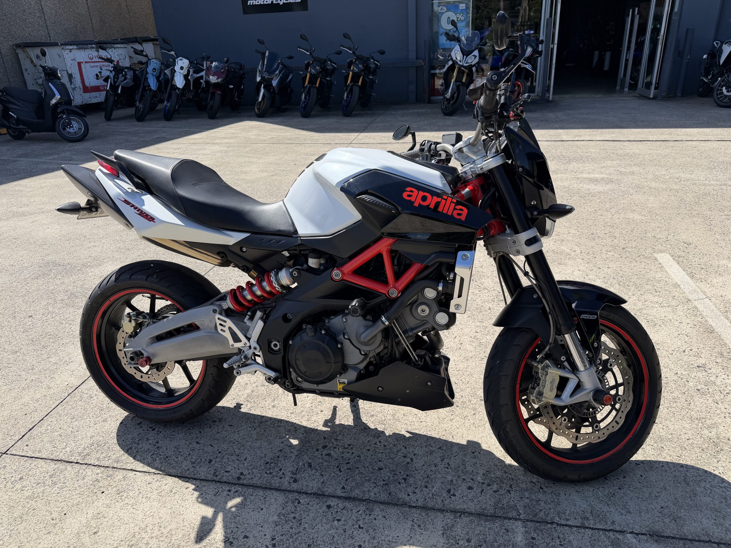 APRILIA SHIVER 750 - USED 5 APRILIA SHIVER 750 - USED - Image 5