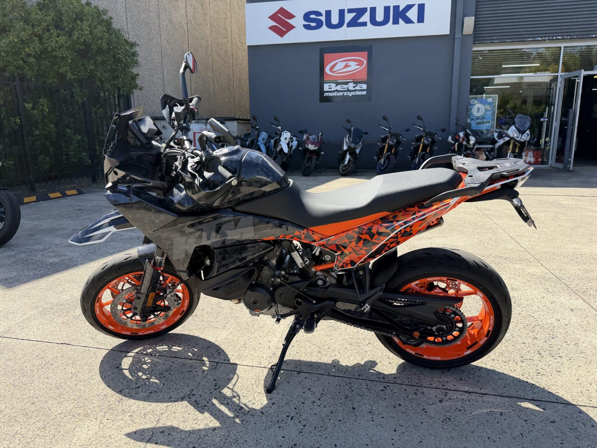 KTM 890 SMT - USED 18 KTM 890 SMT - USED - Image 18
