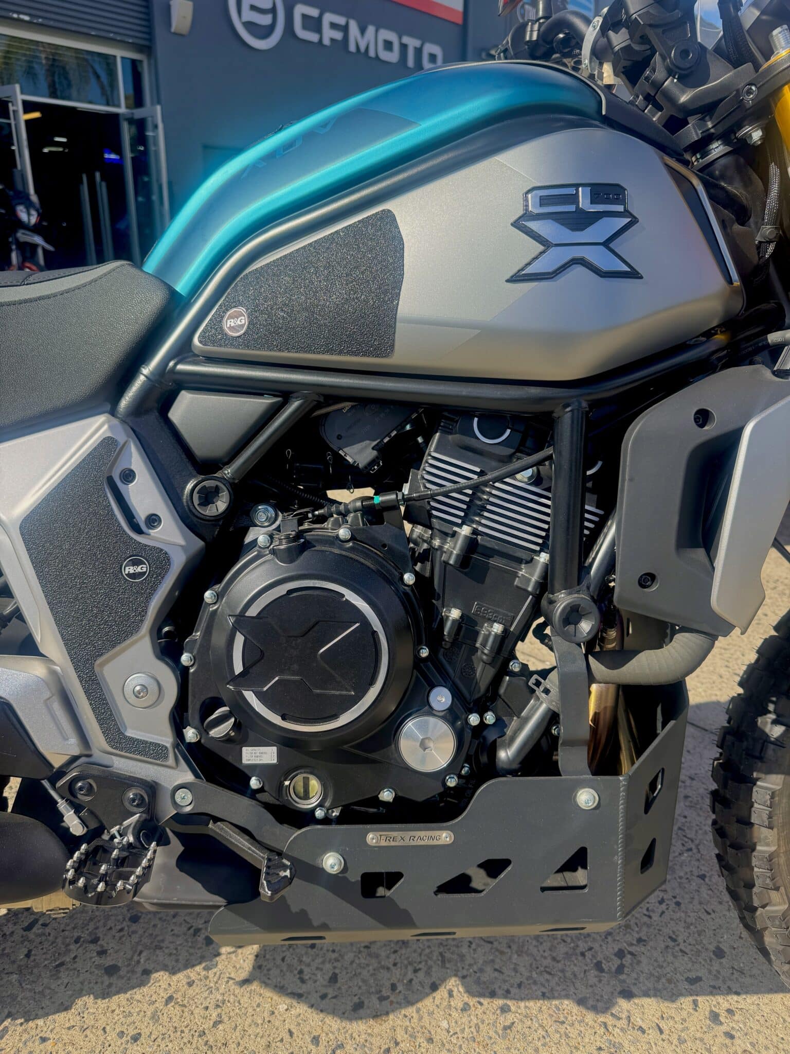 CFMOTO 700CL-X ADVENTURE – DEMO