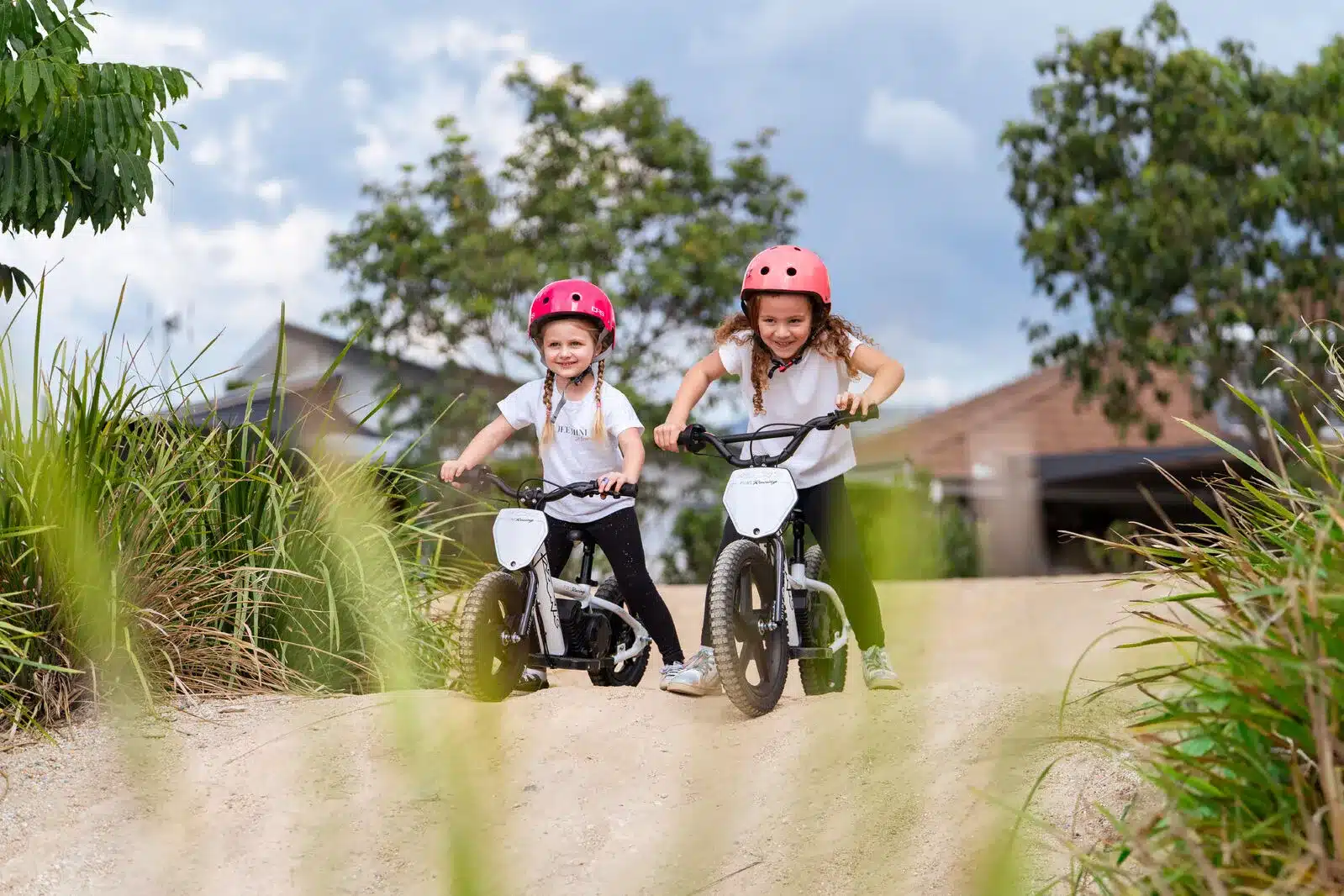 AZONIC PURE 12 24V ELECTRIC BALANCE BIKE | 24V 150W 10 AZONIC PURE 12 24V ELECTRIC BALANCE BIKE | 24V 150W - Image 10